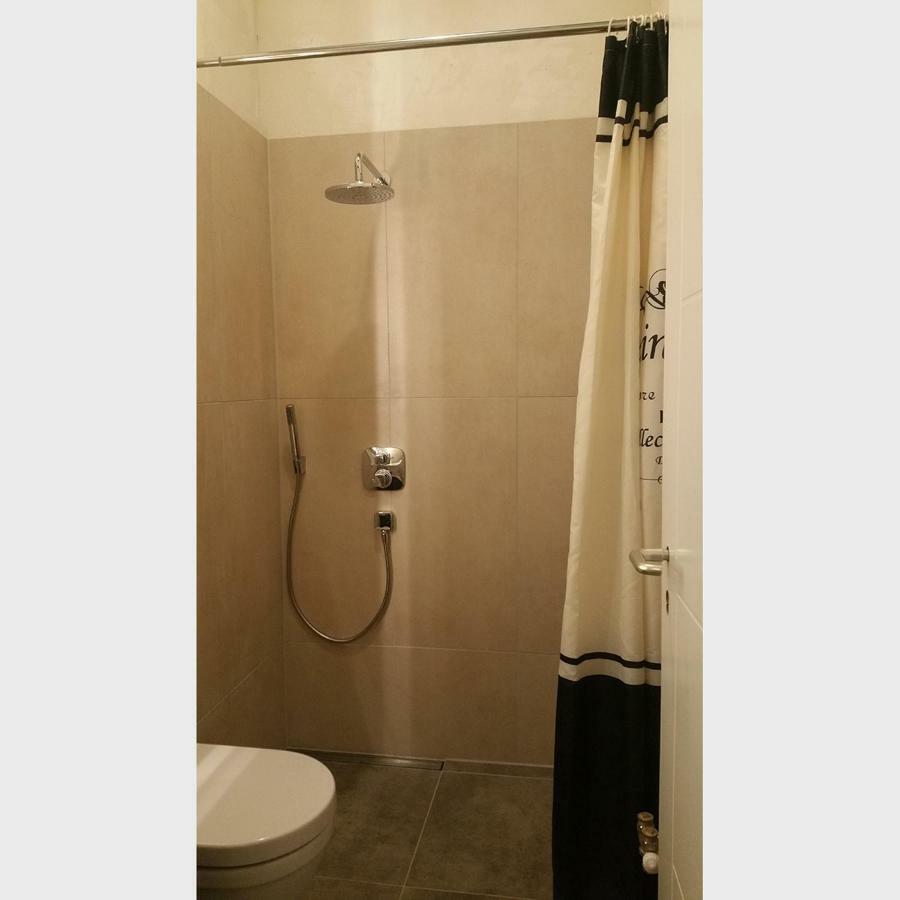 Lodgecity - Private Rooms B Berlin Bagian luar foto